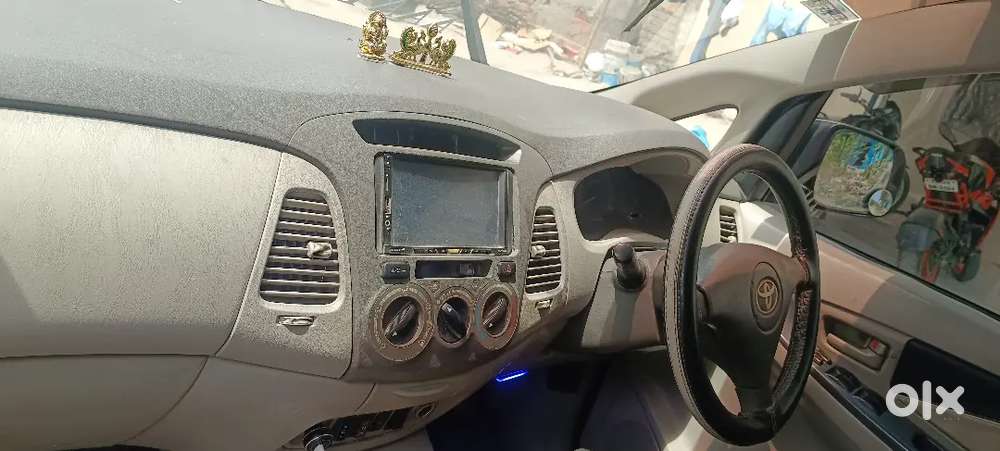 Toyota Innova Petrol Manual 2010