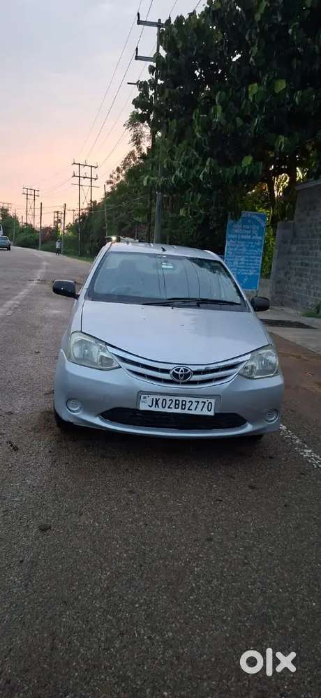 Toyota Etios 2013 Manual Petrol