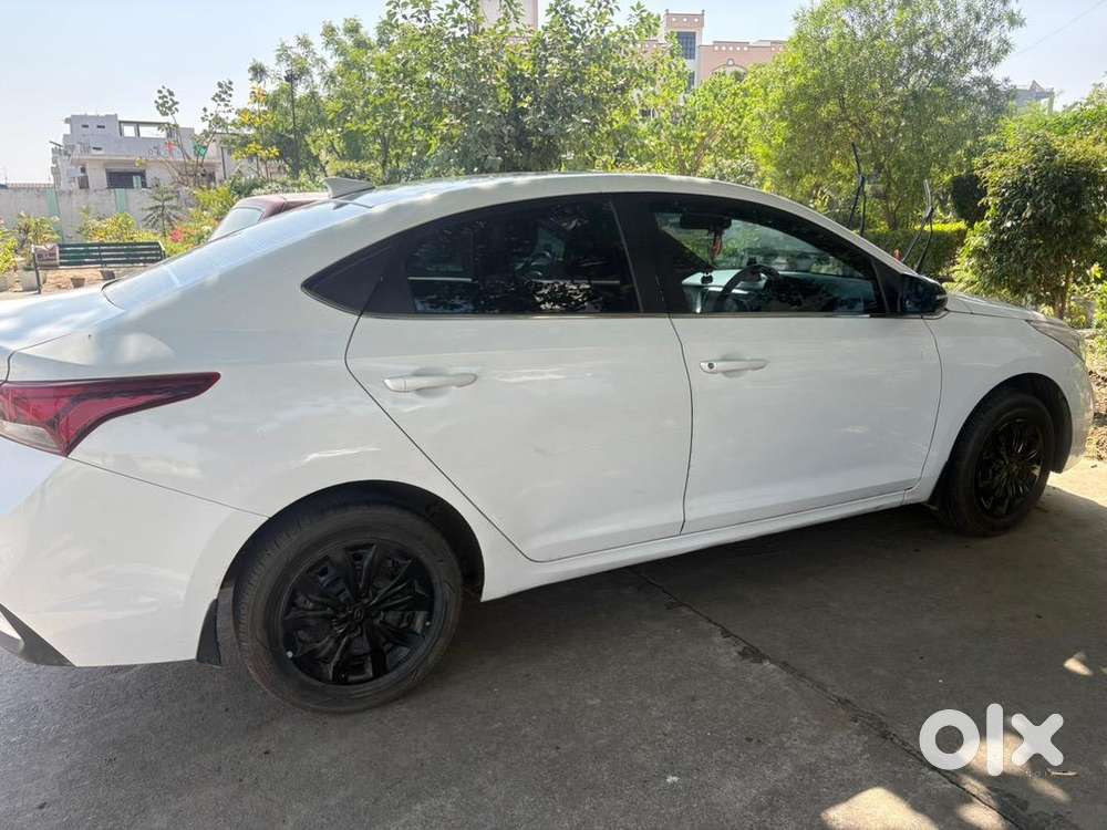 All New Tyres , Ambiance Light , Screen Display