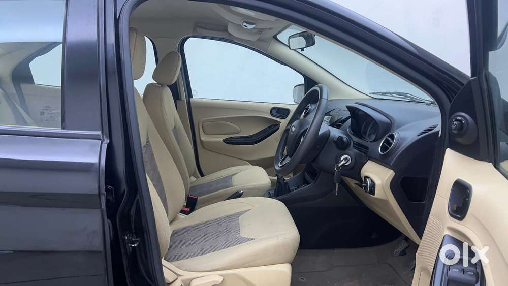Ford Figo Aspire Titanium, 2017, Petrol