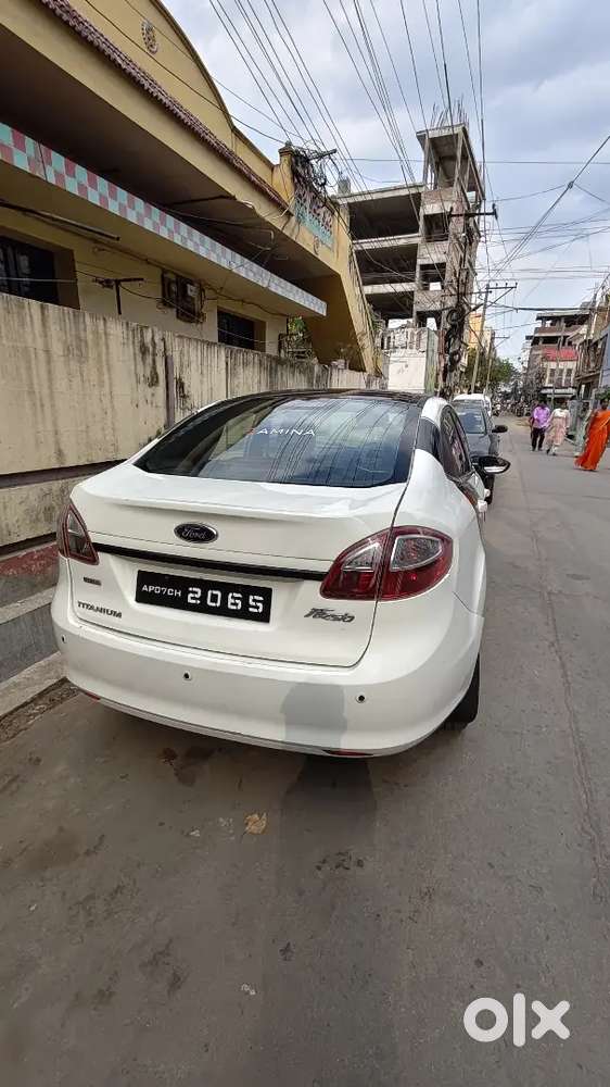 Ford Fiesta 2014 Diesel 145000 Km Driven