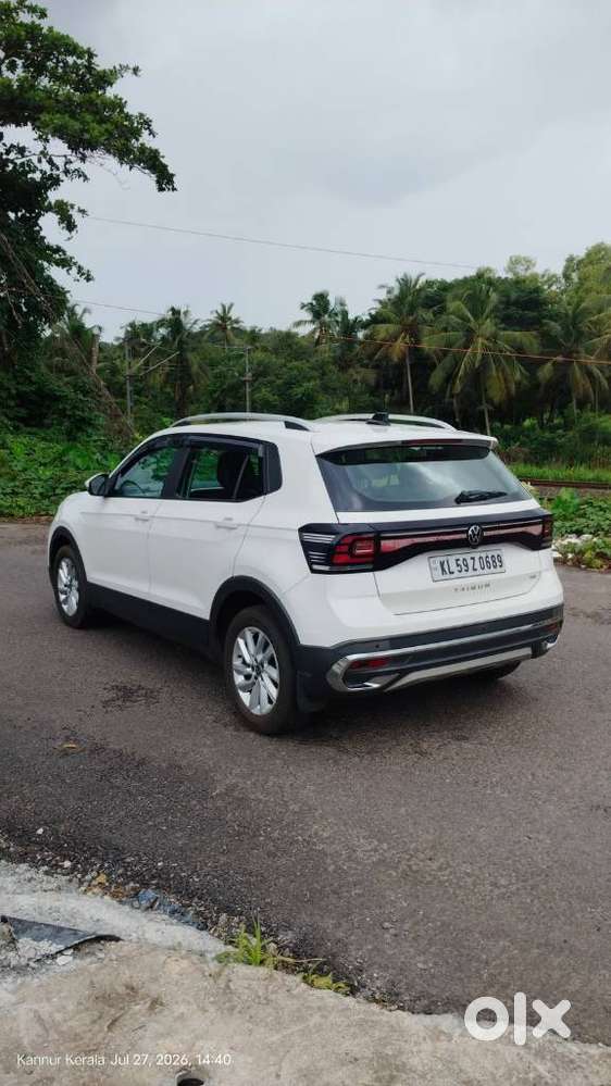 Volkswagen Taigun 1.0 Tsi Highline At, 2023, Petrol