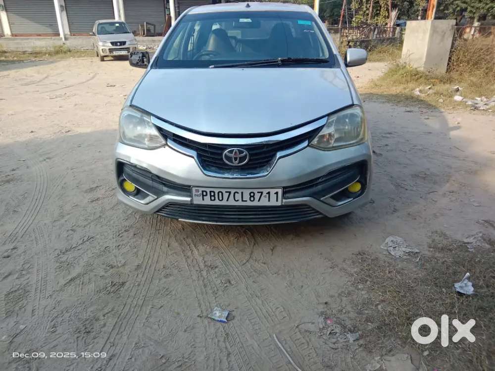 Bilkul Saf Gaddi Khud Use Krda No Machenical Issue Ikk Dmm Ok