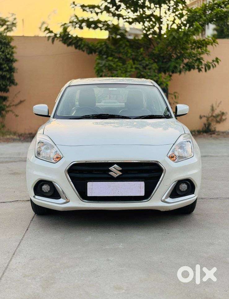 Maruti Suzuki Dzire 1.2 Vxi, 2022, Petrol