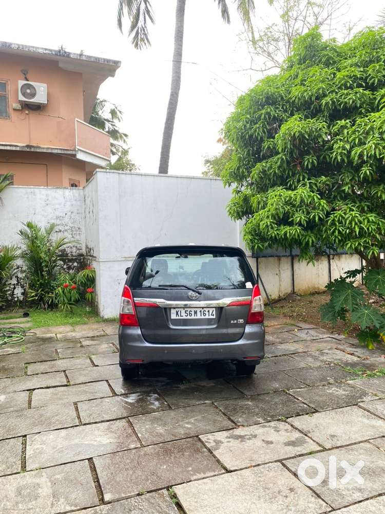 Toyota Innova Diesel 2015