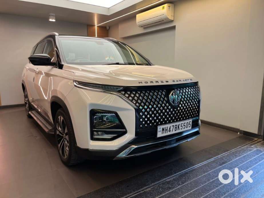 Mg Hector Plus Sharp Pro 1.5 Turbo Petrol Cvt 6 Str, 2023, Petrol