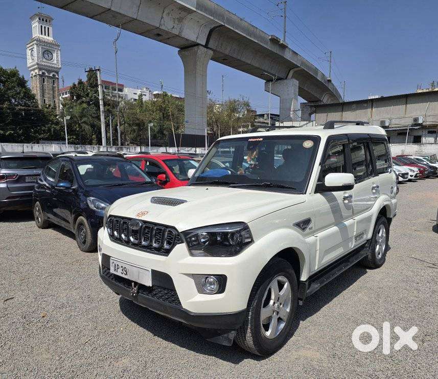 Mahindra Scorpio Classic 2.2 S 11 Mt 7 Str, 2018, Diesel