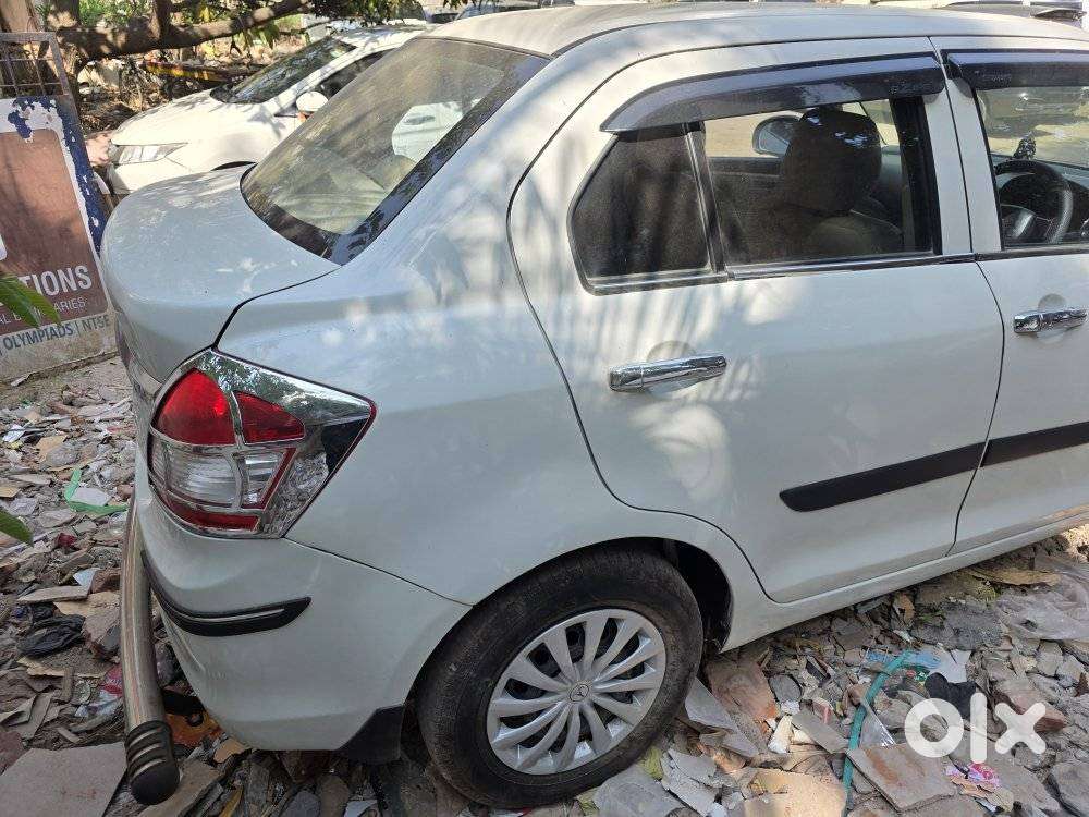 Maruti Suzuki Dzire 1.2 Vxi Cng, 2022, Cng & Hybrids