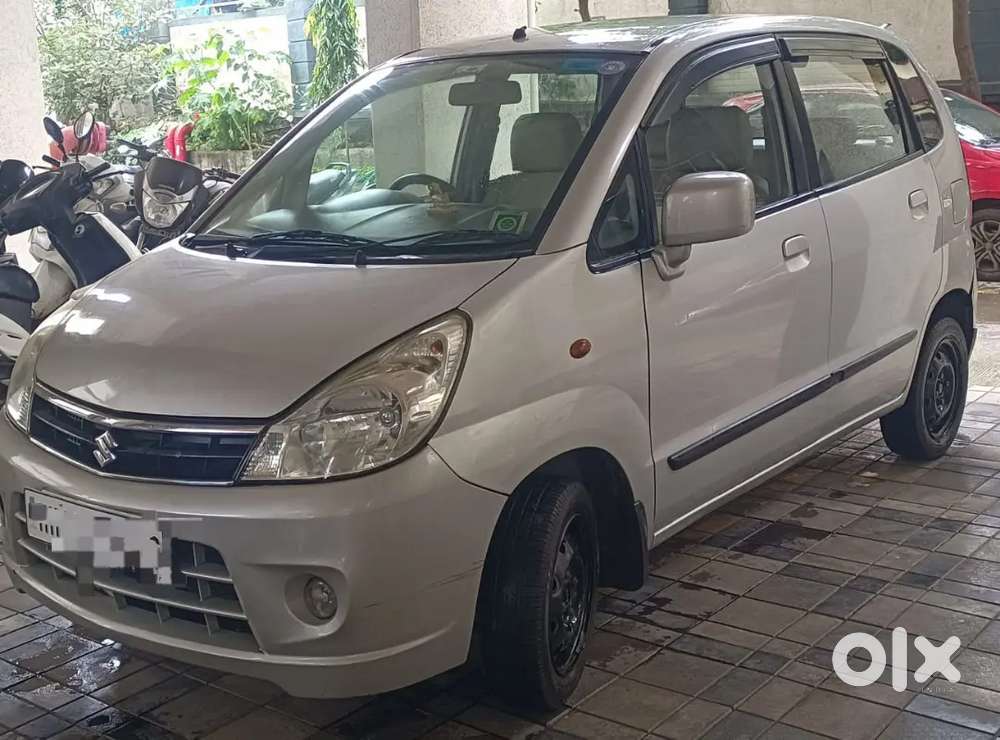 Maruti Suzuki Zen Estilo 2012