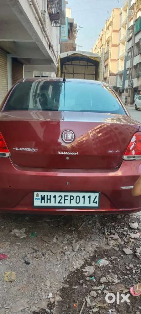 Flat Linea Model Of A Car Vehicle