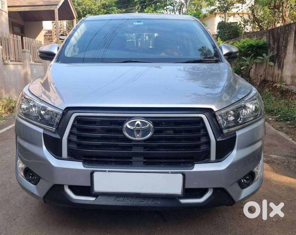 Toyota Innova Crysta 2.4 G Mt 7 Str, 2023, Diesel