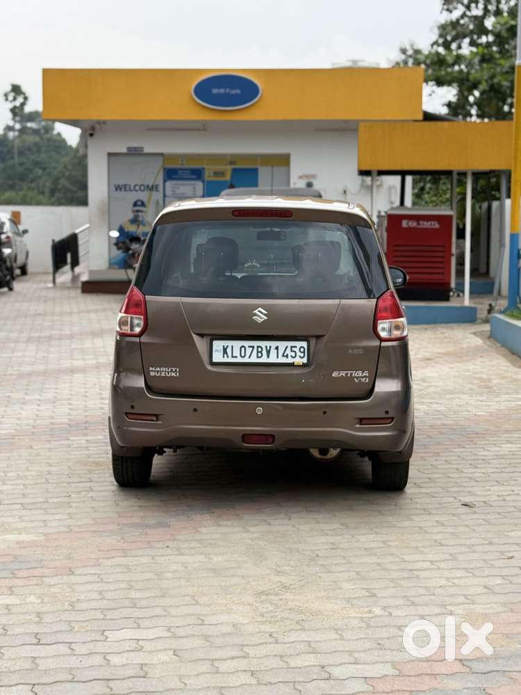 Maruti Suzuki Ertiga Vxi Abs Bs Iv, 2012, Petrol