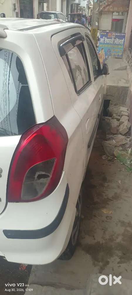 2015 Maruti Suzuki 800 Ac,new Tyre ,cng Hai Per Paper Mai Nahi Hai.