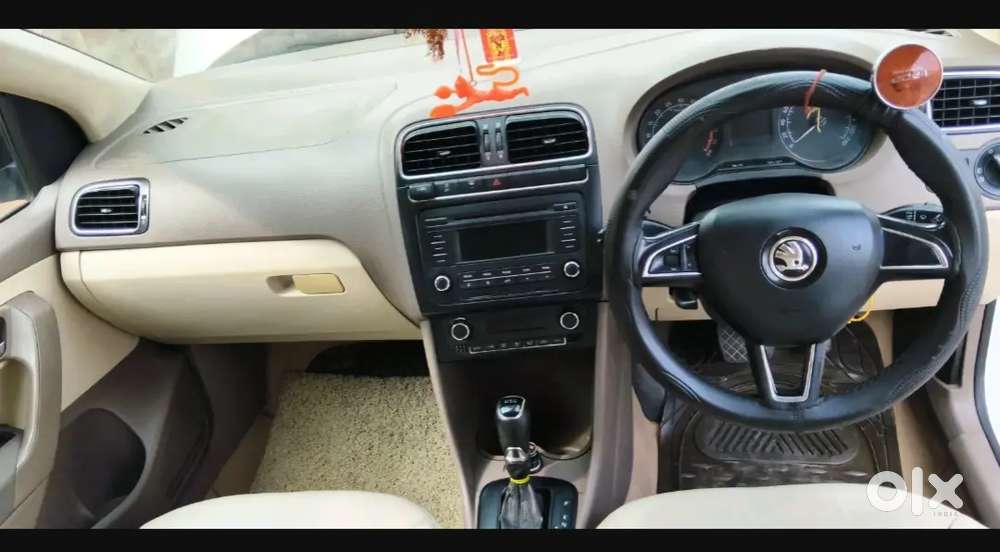 Skoda Rapid Elegance 2015 Diesel Automatic