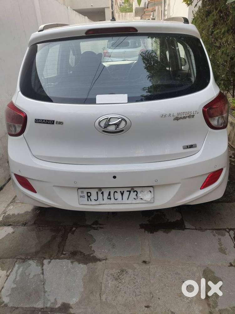 Hyundai Grand I10 Sportz(o) 1.2 Mt, 2015, Petrol