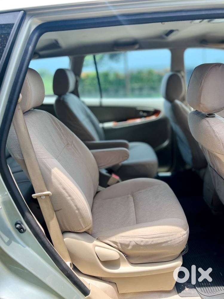 Toyota Innova 2.5 V 7 Str, 2008, Diesel