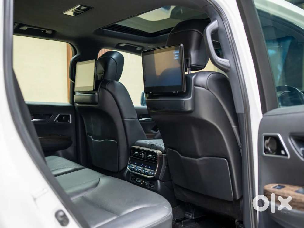 Toyota Land Cruiser 3.3 Zx Diesel, 2023, Diesel