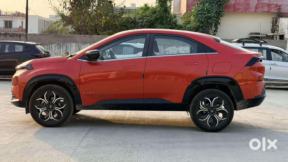 Tata Curvv Accom + A Dmt, 2025, Diesel