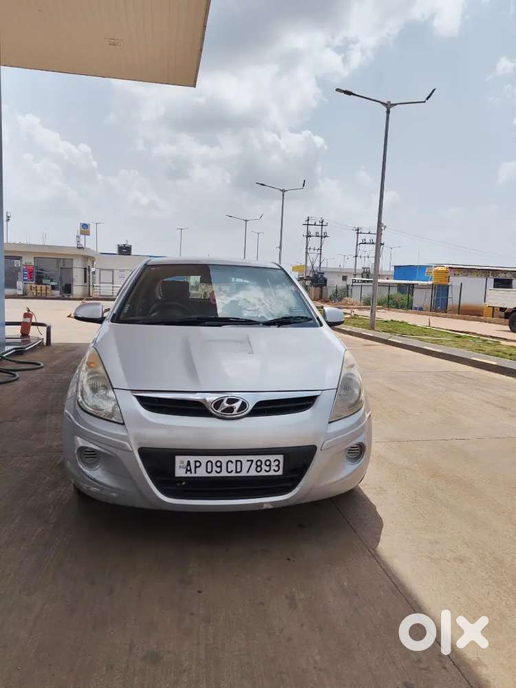 Hyundai I20 2011 Petrol Well Maintained