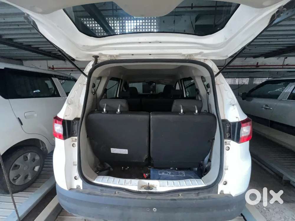 Renault Triber 1.0 Rxe 2023