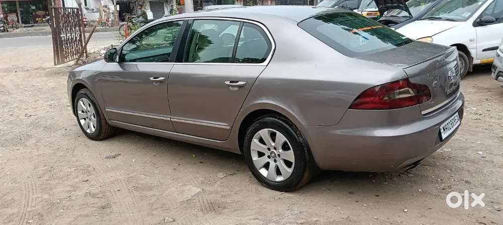Skoda Superb Elegance 2012 Petrol Automatic