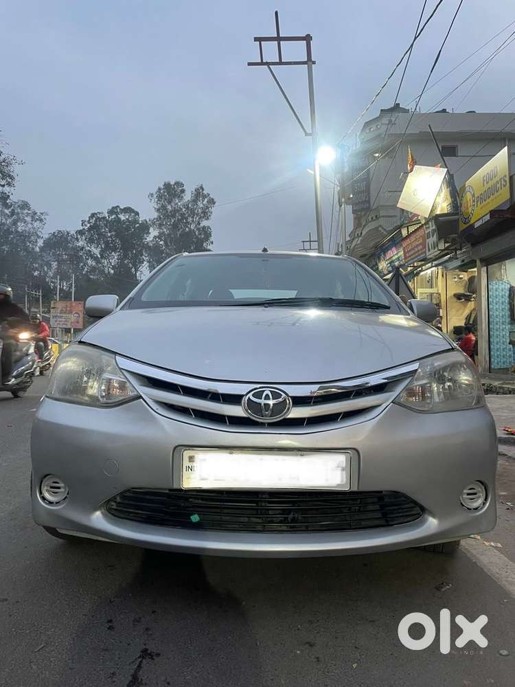 Toyota Etios Petrol Manual 2011 Year