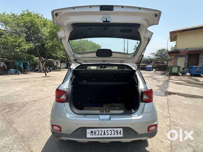 Hyundai Venue S 1.2 Petrol, 2022, Petrol