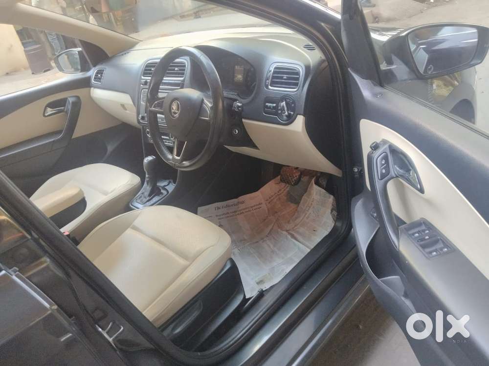 Skoda Rapid 1.6 Mpi At Style, 2019, Petrol