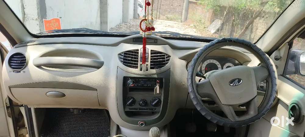 Mahindra Quanto 2013