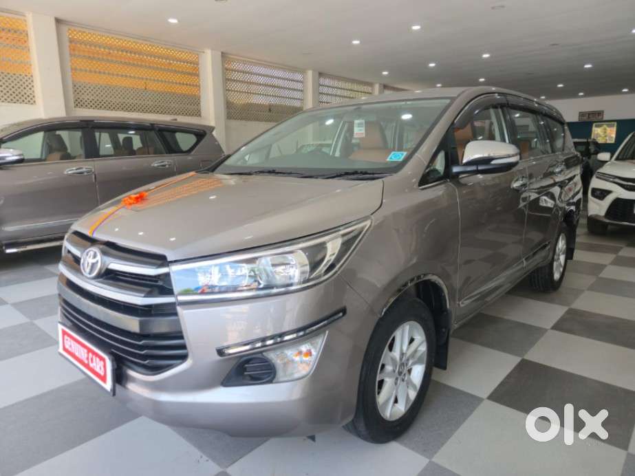 Toyota Innova Crysta 2.8 Gx At 8s, 2016, Diesel