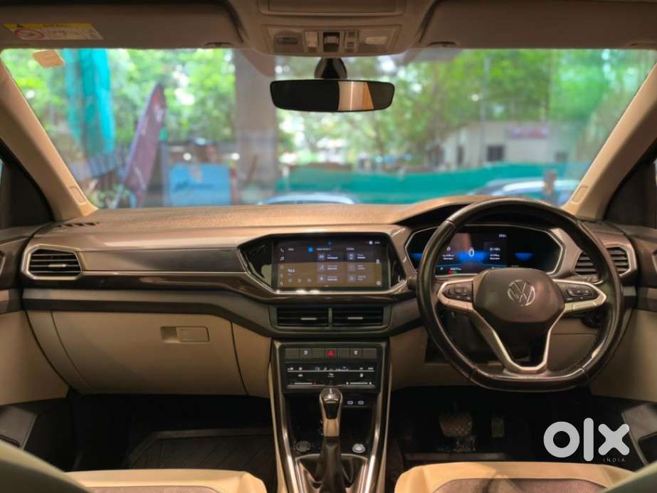 Volkswagen Taigun 1.0 Tsi Topline At, 2022, Petrol