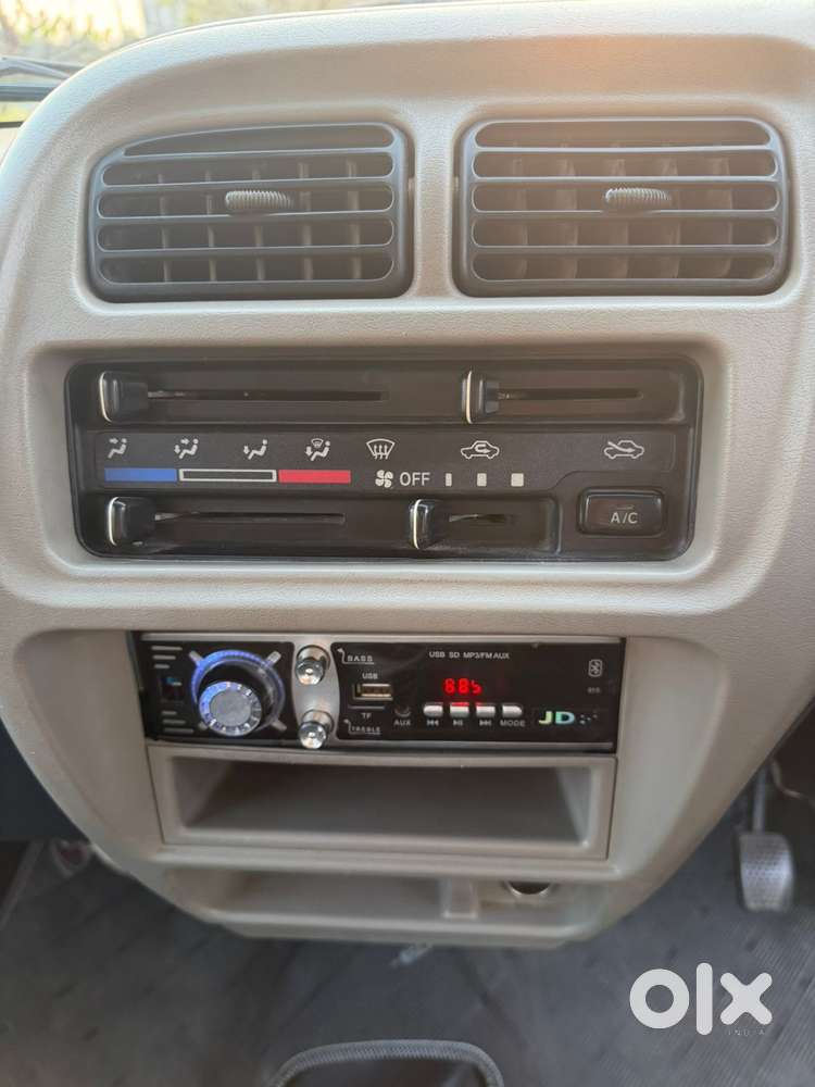 Maruti Suzuki Eeco 5 Str With Ac Plus Htr Cng, 2015, Cng & Hybrids