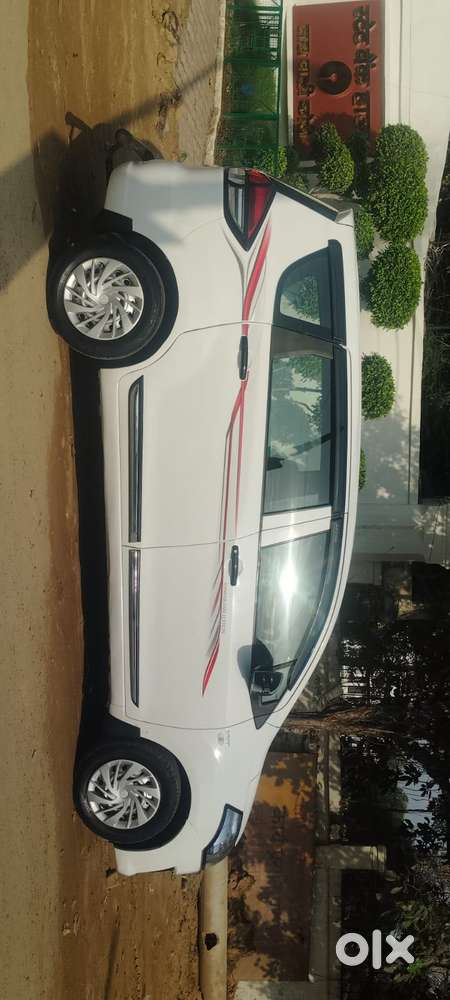 Maruti Suzuki Ertiga Lxi Shvs, 2012, Lpg