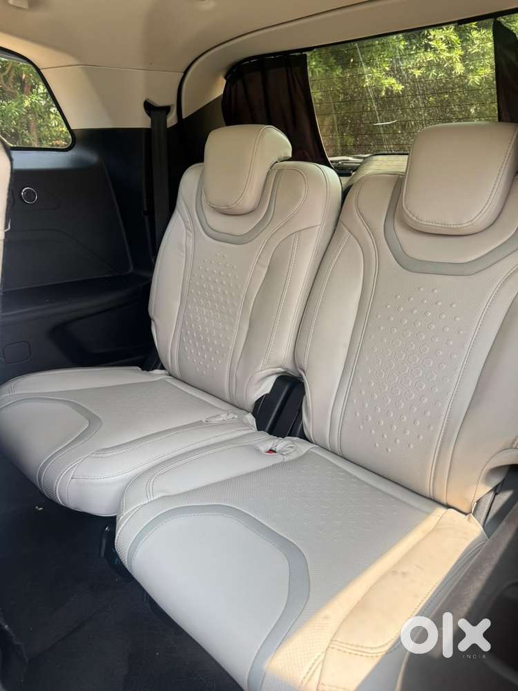 Mahindra Xuv700 Diesel 2023