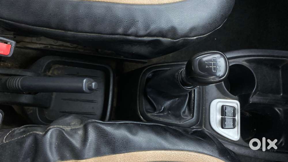 Datsun Redigo T Option, 2017, Petrol