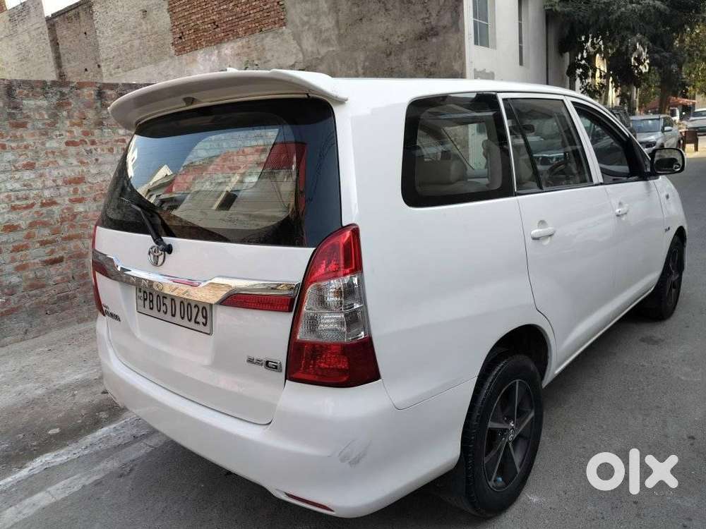 Toyota Innova 2.5 G (diesel) 7 Seater, 2011, Diesel