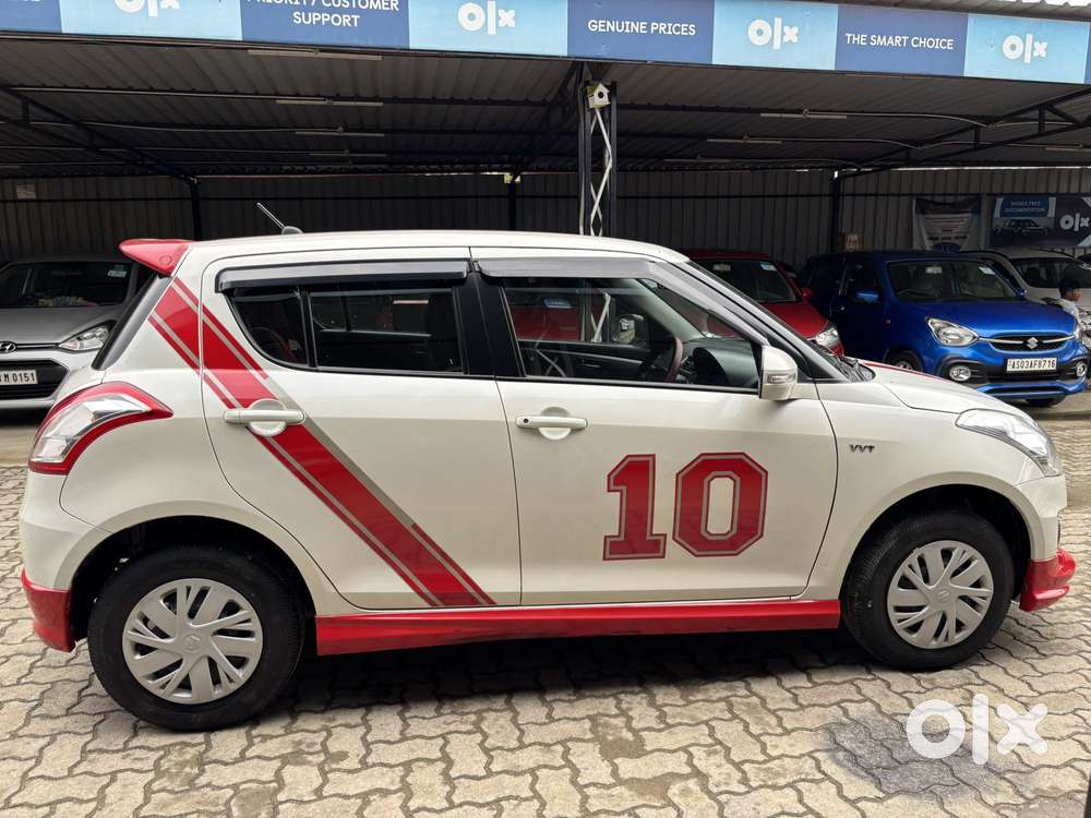 Maruti Suzuki Swift Vxi + Manual, 2017, Petrol