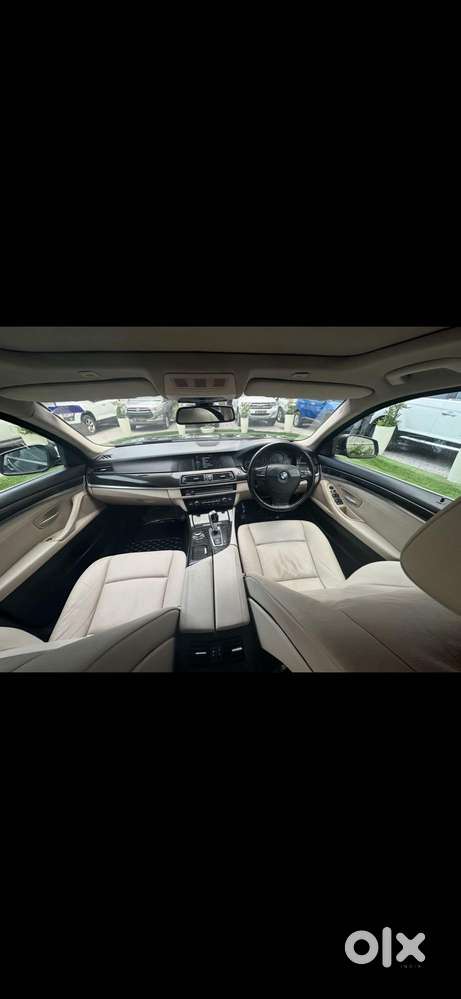 Bmw 5 Series 523i Sedan, 2012, Petrol