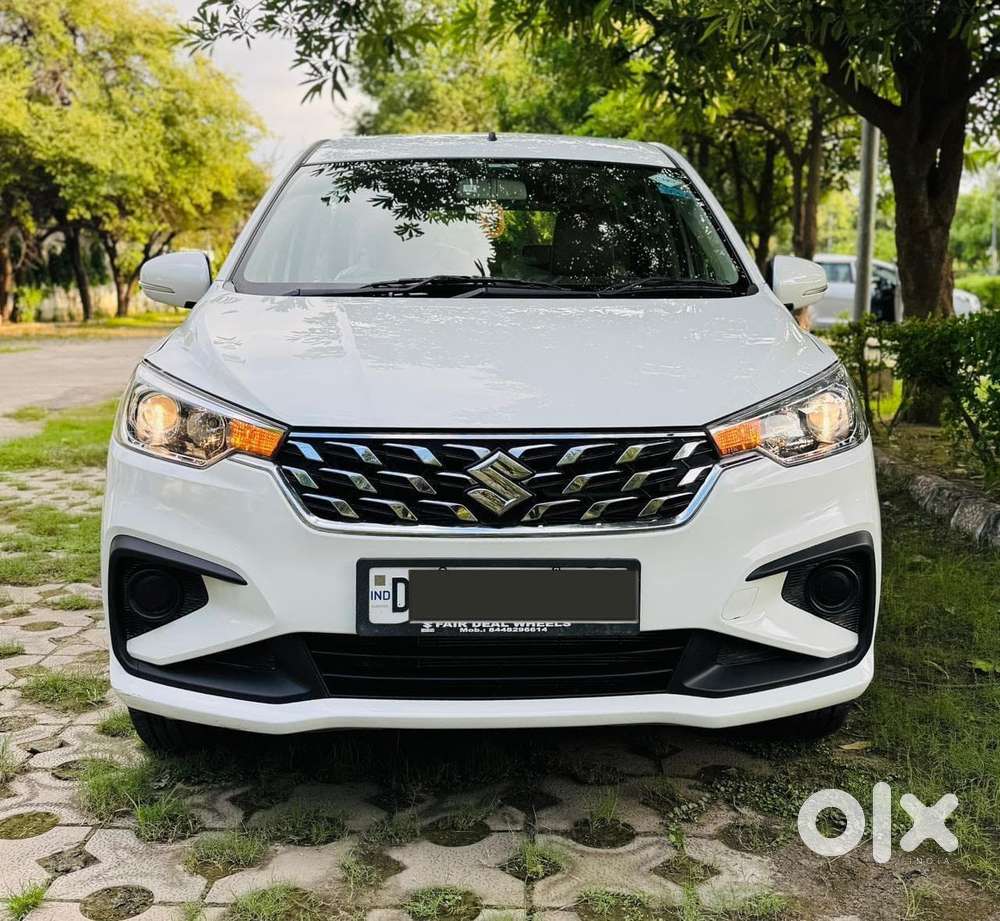 Maruti Suzuki Ertiga 1.4 Vxi Cng Anniversary Edition, 2024, Cng & Hy..