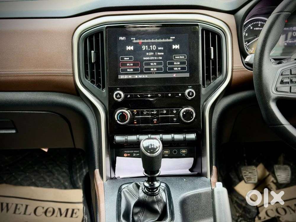 Mahindra Scorpio N Z4 Petrol Mt 7 Str, 2024, Petrol