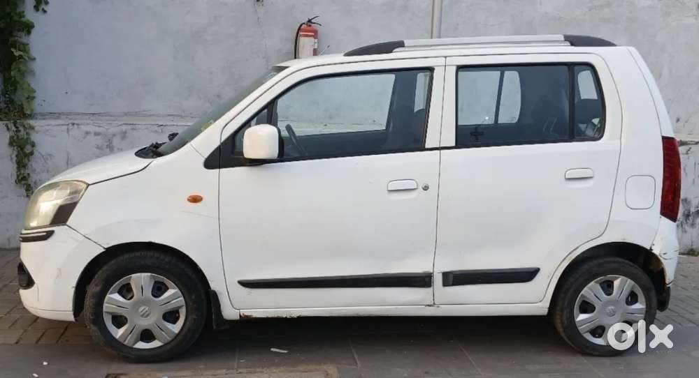 Maruti Suzuki Wagon R Vxi, 2012, Petrol