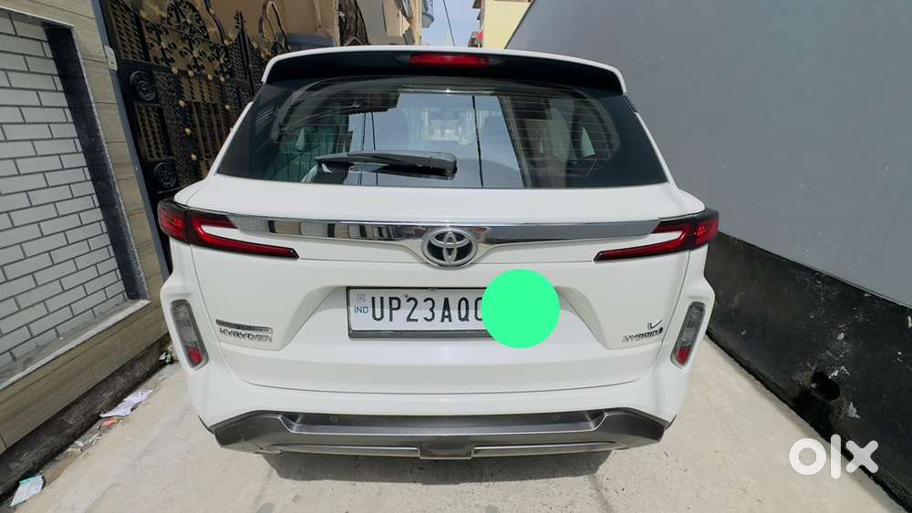 Toyota Urban Cruiser 2024 Hybrid Aero