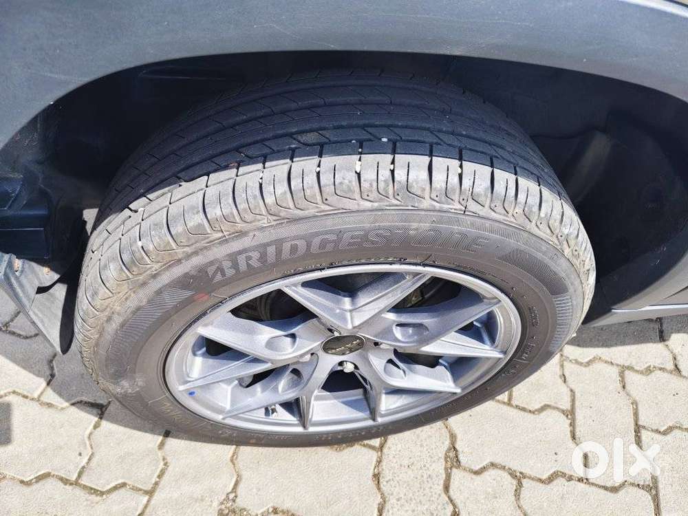 Tata Punch Camo Adventure Mt, 2022, Petrol
