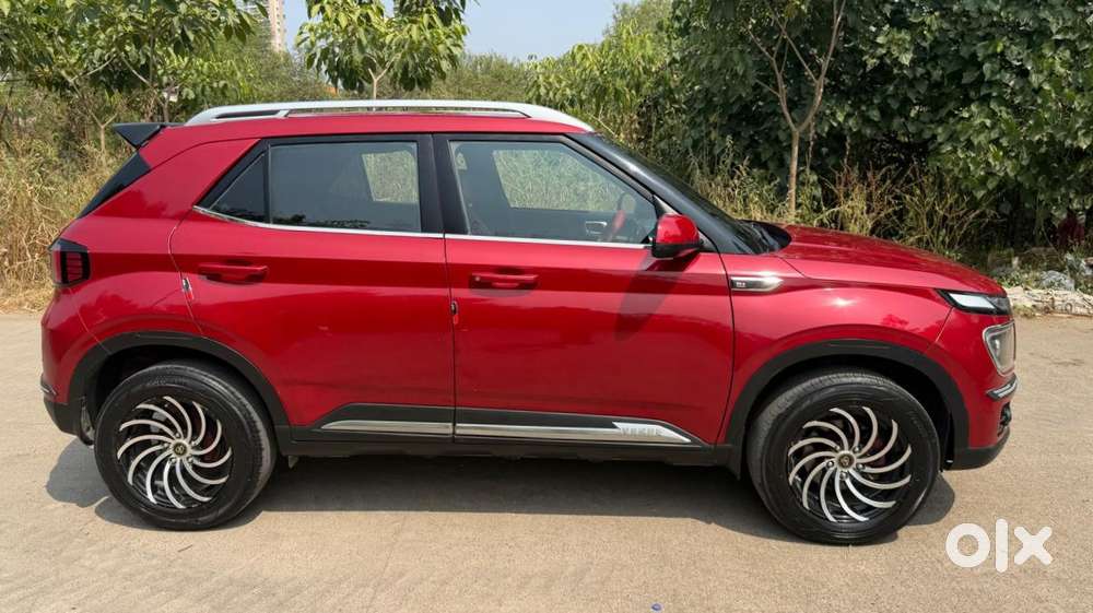 Hyundai Venue S Plus Mt 1.2 Kappa, 2023, Petrol