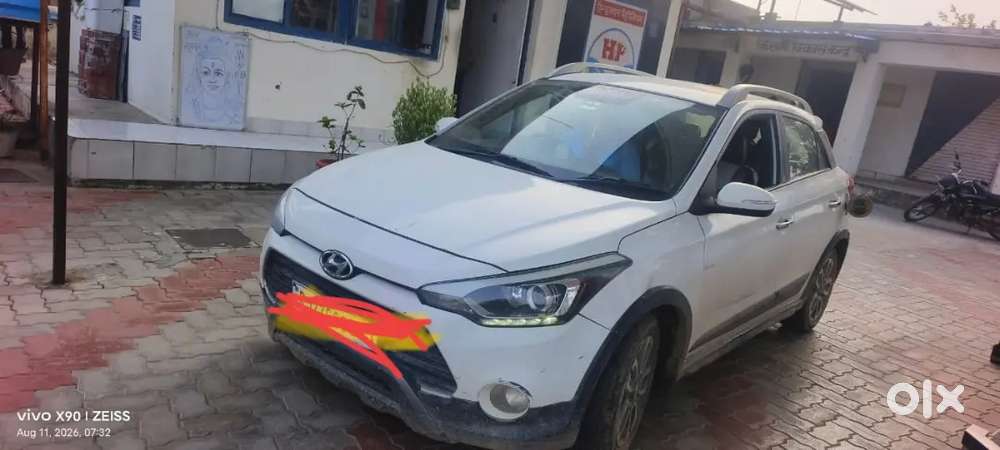 Hyundai I20 Active 2017 Petrol 90000 Km