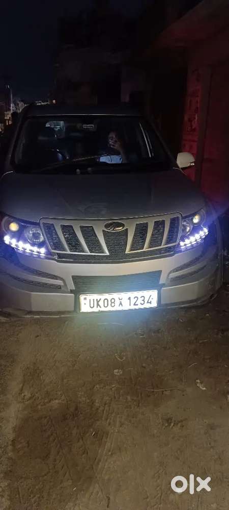 Mahindra Xuv500 2012