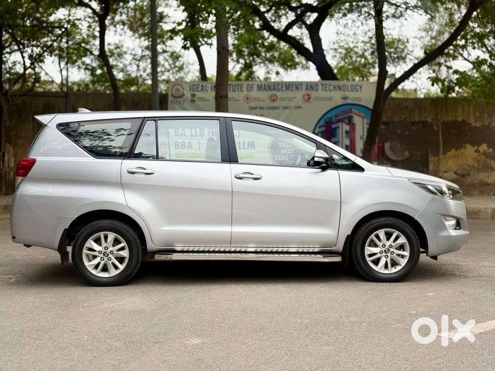 Toyota Innova Crysta 2.7 Gx At 8s, 2017, Petrol