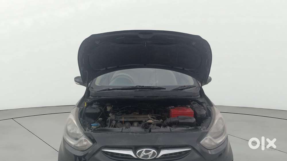 Hyundai Verna Fluidic 1.6 Vtvt Sx, 2014, Petrol