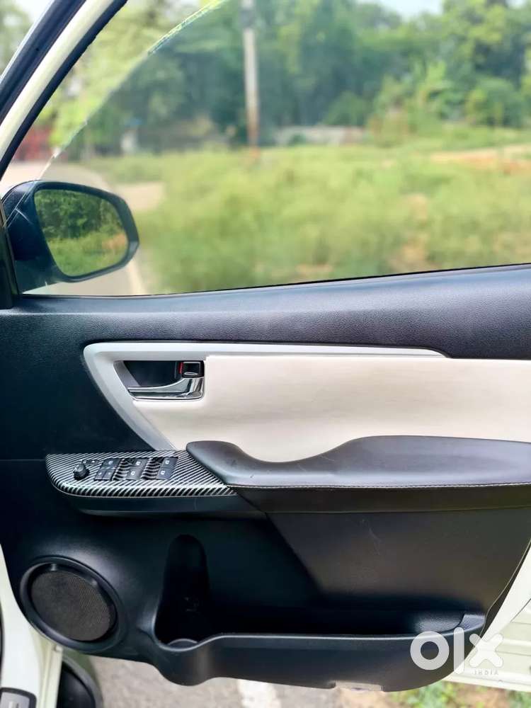 Toyota Fortuner 4x2 At, 2018, Diesel