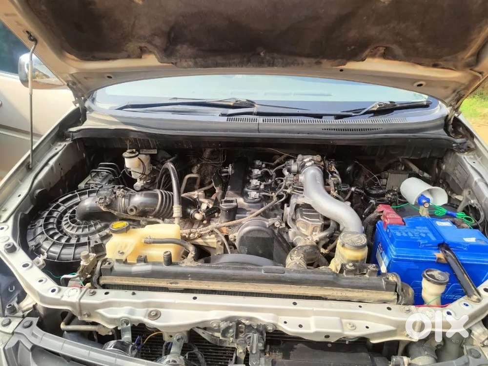 Toyota Innova 2.5 G 2013